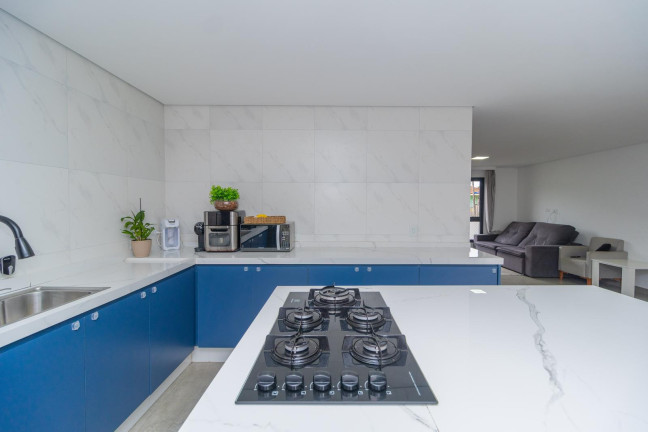 Imagem Sobrado com 3 Quartos para Alugar, 178 m² em Portão - Curitiba Imagem Sobrado com 3 Quartos para Alugar, 178 m² em Portão - Curitiba