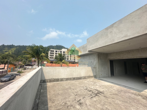Imagem Casa com 4 Quartos à Venda, 320 m² em Toninhas - Ubatuba