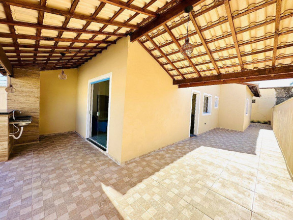 Imagem Casa com 2 Quartos à Venda, 175 m² em Nova Itanhaém - Itanhaém Imagem Casa com 2 Quartos à Venda, 175 m² em Nova Itanhaém - Itanhaém