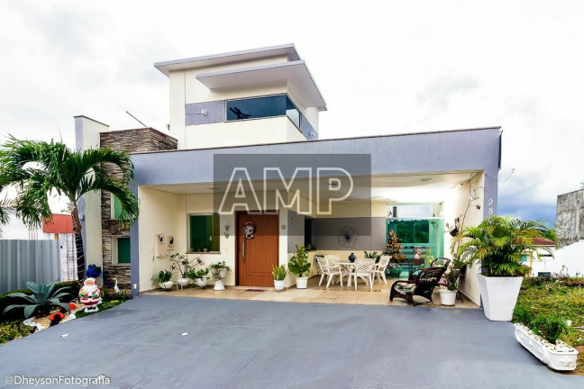 Imagem Casa com 3 Quartos à Venda, 250 m² em Tarumã - Manaus Imagem Casa com 3 Quartos à Venda, 250 m² em Tarumã - Manaus