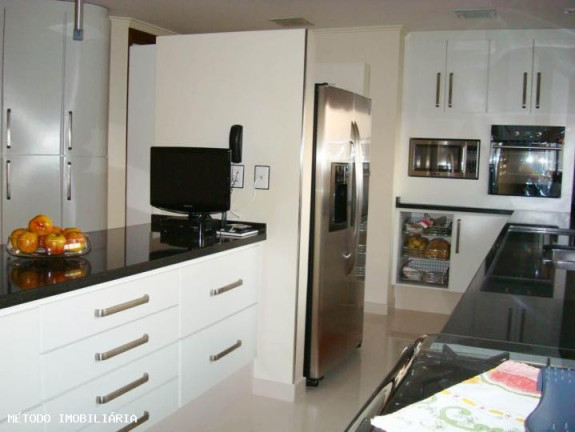 Imagem Imóvel com 4 Quartos à Venda, 740 m² em Bairro Jardim - Santo André Imagem Imóvel com 4 Quartos à Venda, 740 m² em Bairro Jardim - Santo André
