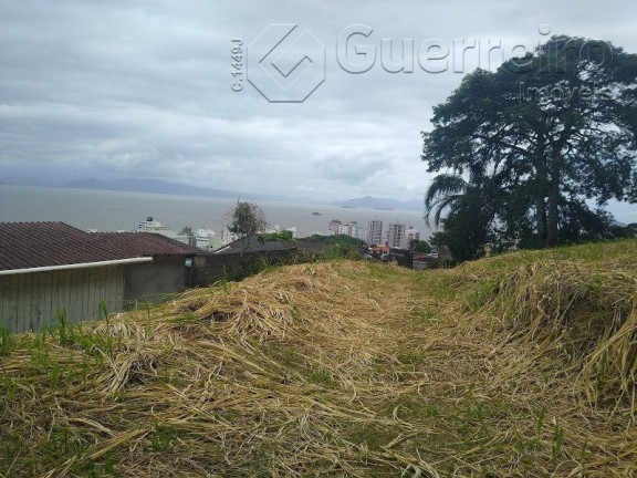 Imagem Terreno à Venda, 5.360 m² em Centro - Florianópolis Imagem Terreno à Venda, 5.360 m² em Centro - Florianópolis