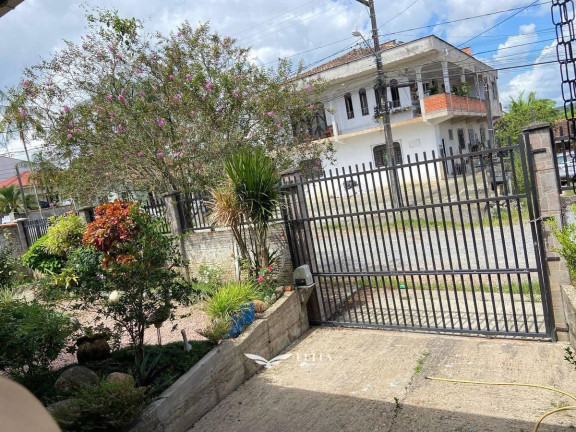 Imagem Casa com 3 Quartos à Venda, 188 m² em João Costa - Joinville