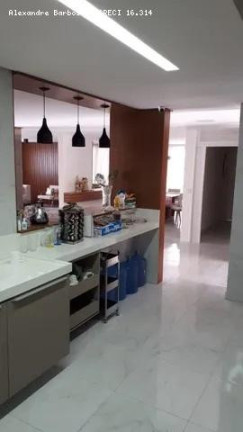 Imagem Casa com 3 Quartos à Venda, 450 m² em Prado - Recife Imagem Casa com 3 Quartos à Venda, 450 m² em Prado - Recife