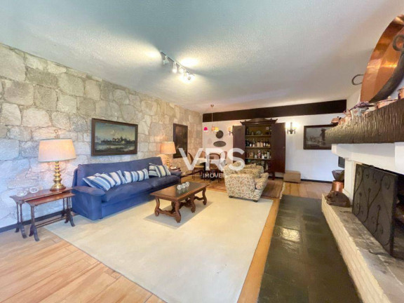 Imagem Casa com 5 Quartos à Venda, 609 m² em Quebra Frascos - Teresópolis Imagem Casa com 5 Quartos à Venda, 609 m² em Quebra Frascos - Teresópolis