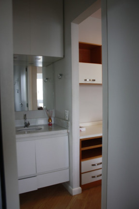 Imagem Apartamento com 1 Quarto para Alugar, 45 m² em Consolação
