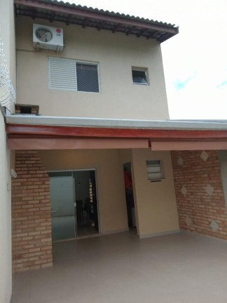 Imagem Casa com 3 Quartos à Venda, 120 m² em Vila São Geraldo - Taubaté Imagem Casa com 3 Quartos à Venda, 120 m² em Vila São Geraldo - Taubaté