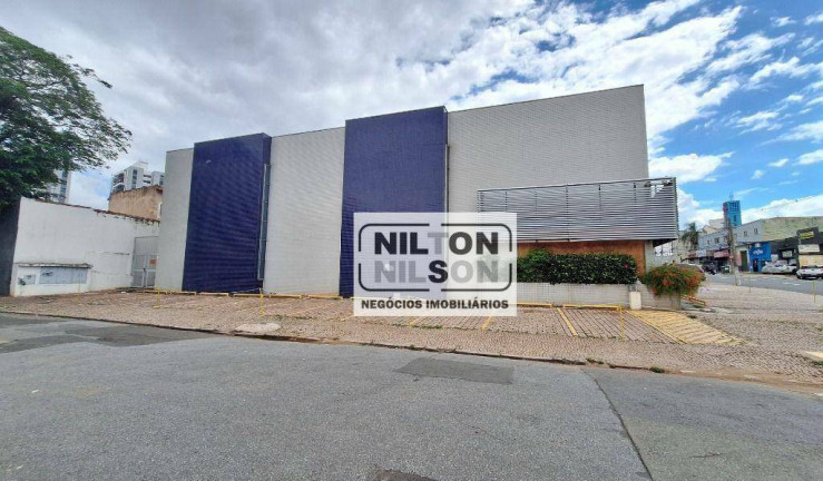 Edifício Residencial para Alugar, 626 m² em Taquaral - Campinas