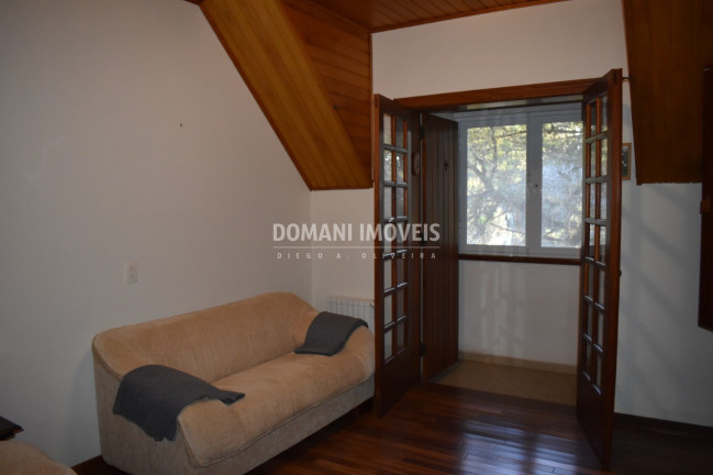 Imagem Imóvel com 3 Quartos à Venda, 159 m² em Região De Capivari - Campos Do Jordão Imagem Imóvel com 3 Quartos à Venda, 159 m² em Região De Capivari - Campos Do Jordão
