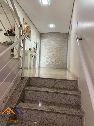 Imagem Sobrado com 3 Quartos à Venda, em Jardim - Santo André Imagem Sobrado com 3 Quartos à Venda, em Jardim - Santo André