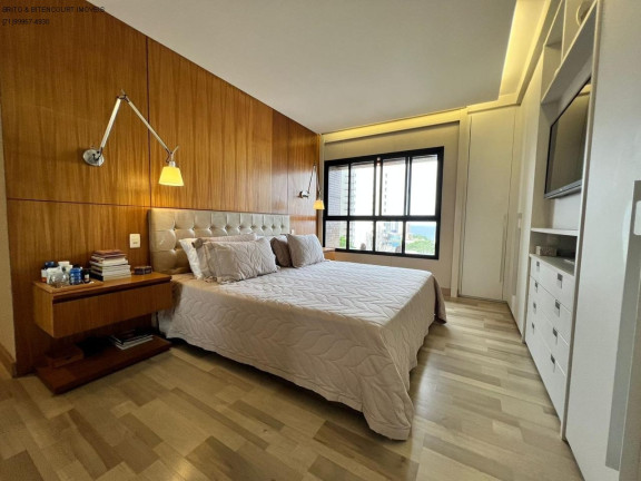 Imagem Imóvel com 3 Quartos à Venda, 228 m² em Barra - Salvador