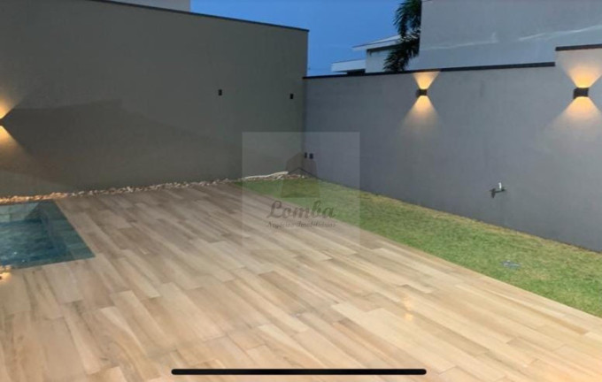 Imagem Casa com 4 Quartos à Venda, 355 m² em Tropical Ville - Cuiabá Imagem Casa com 4 Quartos à Venda, 355 m² em Tropical Ville - Cuiabá