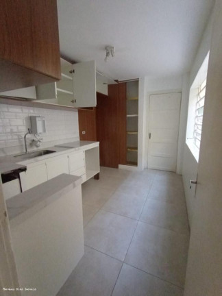 Imagem Casa com 2 Quartos para Alugar, 125 m² em Perdizes - São Paulo Imagem Casa com 2 Quartos para Alugar, 125 m² em Perdizes - São Paulo