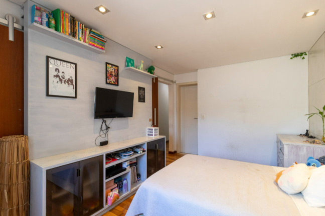 Imagem Casa com 3 Quartos à Venda, 189 m² em Parque Jabaquara - São Paulo Imagem Casa com 3 Quartos à Venda, 189 m² em Parque Jabaquara - São Paulo