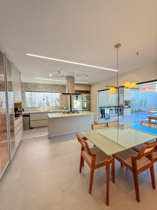 Imagem Casa com 4 Quartos à Venda, 235 m² em Estância Monazítica - Serra Imagem Casa com 4 Quartos à Venda, 235 m² em Estância Monazítica - Serra