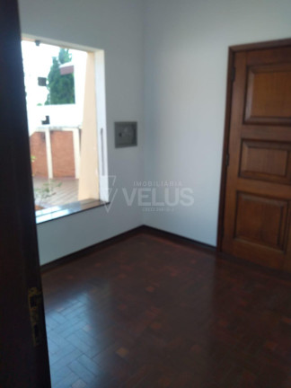 Imagem Casa com 3 Quartos à Venda, 255 m² em Centro - Itapetininga