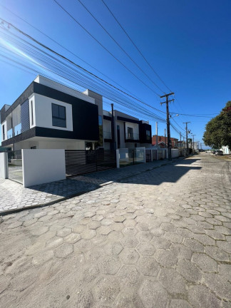 Sobrado com 3 Quartos à Venda, 105 m² em Praia De Leste - Pontal Do Paraná