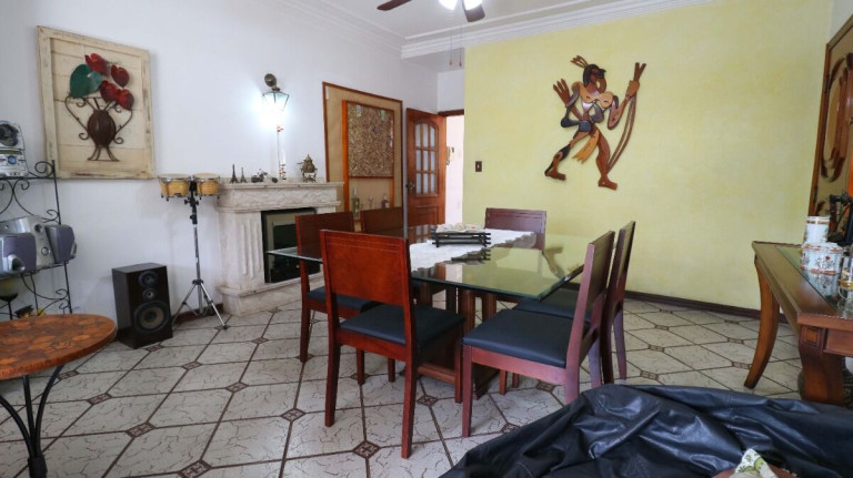 Imagem Casa com 3 Quartos à Venda, 150 m² em Parque Jabaquara - São Paulo