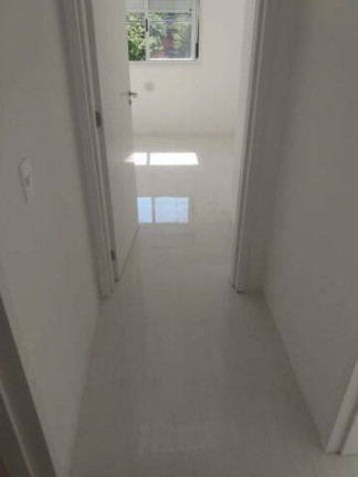 Imagem Apartamento com 2 Quartos à Venda,  em Centro - Viamão