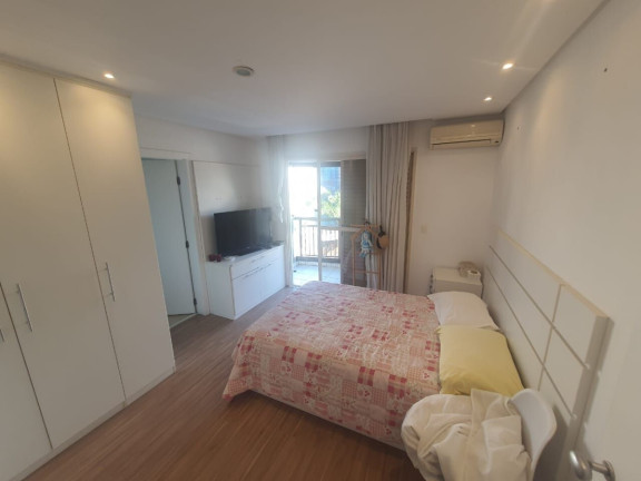 Imagem Apartamento com 3 Quartos à Venda, 181 m² em Aparecida - Santos