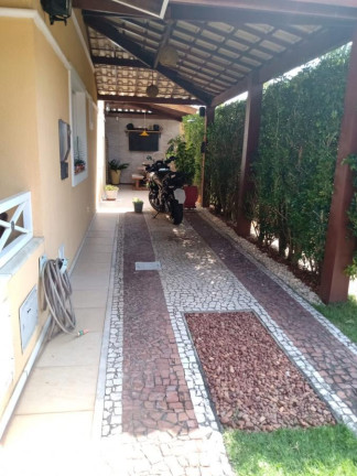 Imagem Casa com 4 Quartos à Venda, 117 m² em Centro - Lauro De Freitas Imagem Casa com 4 Quartos à Venda, 117 m² em Centro - Lauro De Freitas