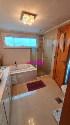 Imagem Casa com 4 Quartos à Venda, 342 m² em Jacarepagua - Rio De Janeiro Imagem Casa com 4 Quartos à Venda, 342 m² em Jacarepagua - Rio De Janeiro