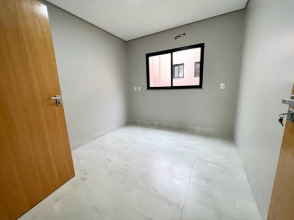 Imagem Sobrado com 4 Quartos à Venda, 160 m² em Vila Rosa - Goiânia Imagem Sobrado com 4 Quartos à Venda, 160 m² em Vila Rosa - Goiânia