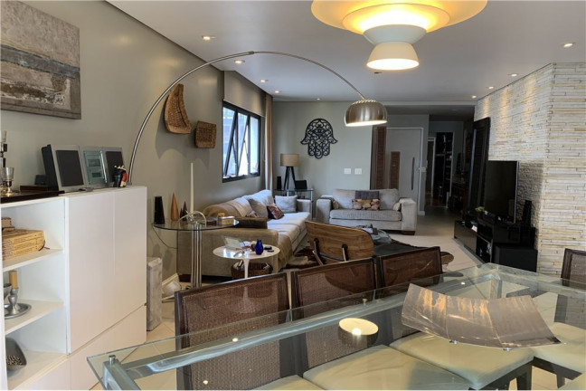 Imagem Imóvel com 3 Quartos à Venda, em Higienópolis - São Paulo Imagem Imóvel com 3 Quartos à Venda, em Higienópolis - São Paulo