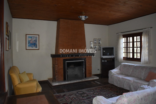 Imagem Casa com 4 Quartos à Venda, 183 m² em Região Do Atalaia - Campos Do Jordão Imagem Casa com 4 Quartos à Venda, 183 m² em Região Do Atalaia - Campos Do Jordão