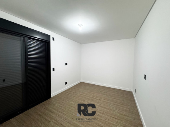 Imagem Sobrado com 3 Quartos à Venda, 203 m² em Mosaico Essence - Mogi Das Cruzes Imagem Sobrado com 3 Quartos à Venda, 203 m² em Mosaico Essence - Mogi Das Cruzes