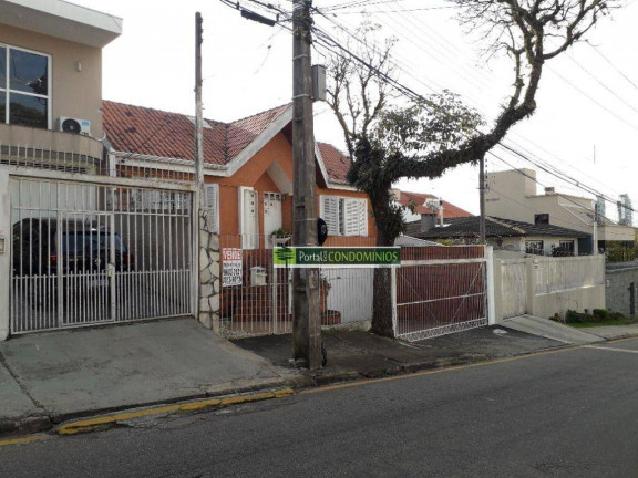 Imagem Casa com 3 Quartos à Venda, 206 m² em Seminário - Curitiba Imagem Casa com 3 Quartos à Venda, 206 m² em Seminário - Curitiba