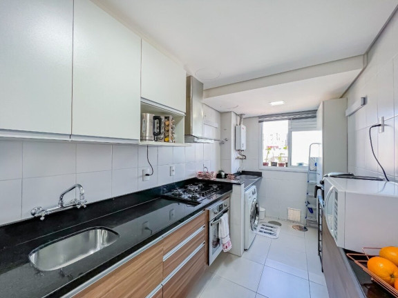 Imagem Imóvel com 2 Quartos à Venda, em Boa Vista - Porto Alegre Imagem Imóvel com 2 Quartos à Venda, em Boa Vista - Porto Alegre