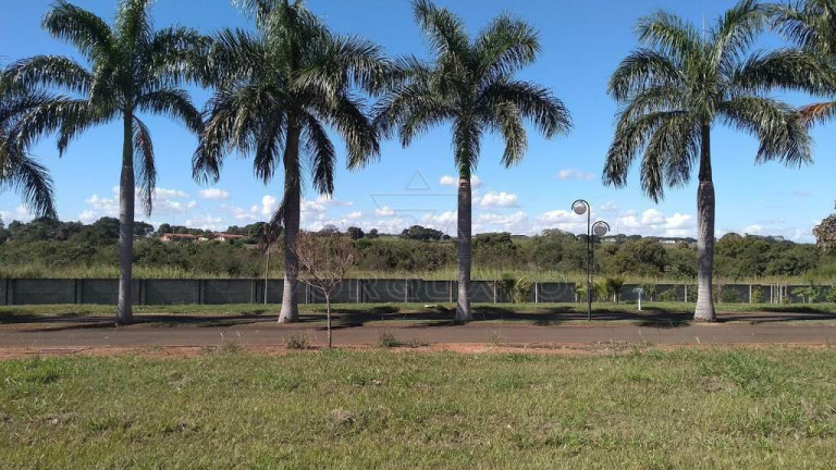 Imagem Terreno à Venda, 539 m² em Lago Azul - Engenheiro Coelho