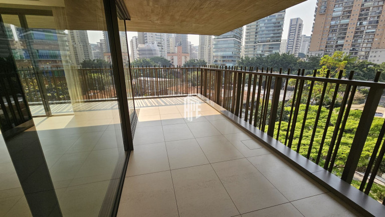 Imagem Apartamento com 4 Quartos à Venda, 479 m² em Indianópolis - São Paulo Imagem Apartamento com 4 Quartos à Venda, 479 m² em Indianópolis - São Paulo
