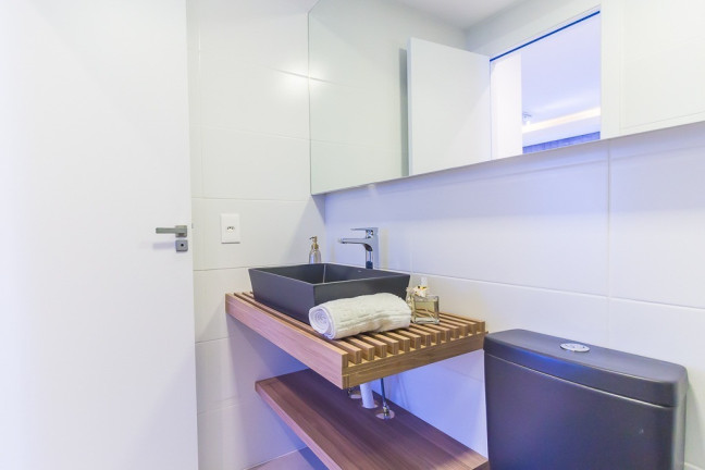 Imagem Apartamento com 2 Quartos à Venda, 61 m² em Azenha - Porto Alegre Imagem Apartamento com 2 Quartos à Venda, 61 m² em Azenha - Porto Alegre