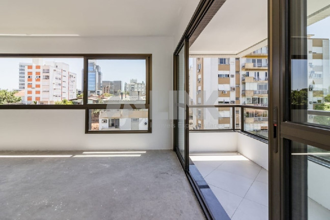 Imagem Apartamento com 3 Quartos à Venda, 123 m² em Petrópolis - Porto Alegre Imagem Apartamento com 3 Quartos à Venda, 123 m² em Petrópolis - Porto Alegre