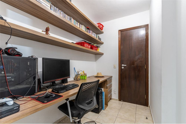Imagem Imóvel com 3 Quartos à Venda, em Barra Funda - São Paulo Imagem Imóvel com 3 Quartos à Venda, em Barra Funda - São Paulo