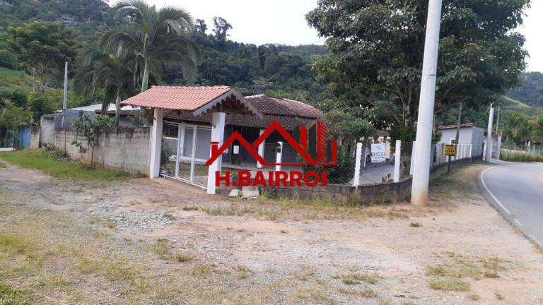 Imagem Chácara com 6 Quartos à Venda, 1.100 m² em Monteiro Lobato Imagem Chácara com 6 Quartos à Venda, 1.100 m² em Monteiro Lobato