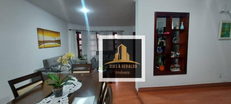 Imagem Sobrado com 5 Quartos à Venda, 264 m² em Bosque Dos Eucaliptos - São José Dos Campos Imagem Sobrado com 5 Quartos à Venda, 264 m² em Bosque Dos Eucaliptos - São José Dos Campos