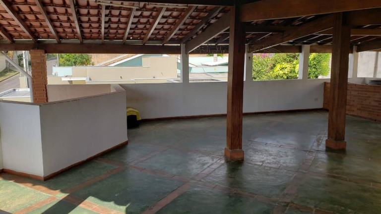 Imagem Casa com 3 Quartos à Venda, 220 m² em Jardim Das Flores - Atibaia Imagem Casa com 3 Quartos à Venda, 220 m² em Jardim Das Flores - Atibaia