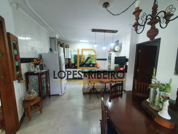 Imagem Casa com 3 Quartos à Venda, 270 m² em Jardim Paraíso - Botucatu Imagem Casa com 3 Quartos à Venda, 270 m² em Jardim Paraíso - Botucatu
