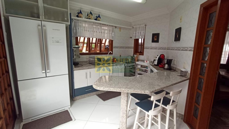 Imagem Casa com 3 Quartos à Venda, 335 m² em Canto Grande - Bombinhas Imagem Casa com 3 Quartos à Venda, 335 m² em Canto Grande - Bombinhas