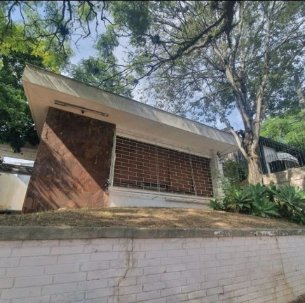 Casa com 2 Quartos à Venda, 142 m² em Três Figueiras - Porto Alegre