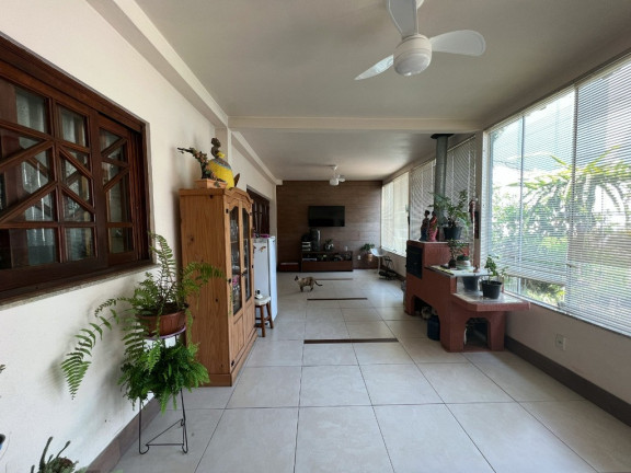 Imagem Casa com 3 Quartos à Venda, em Estância Velha - Canoas Imagem Casa com 3 Quartos à Venda, em Estância Velha - Canoas