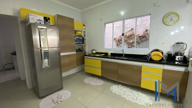 Imagem Casa com 3 Quartos à Venda, 125 m² em Vila Martins - Carapicuíba