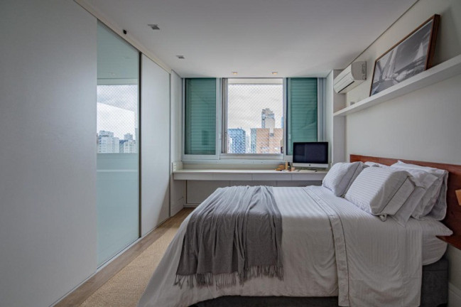Imagem Imóvel com 2 Quartos à Venda, 131 m² em Jardim Europa - São Paulo Imagem Imóvel com 2 Quartos à Venda, 131 m² em Jardim Europa - São Paulo