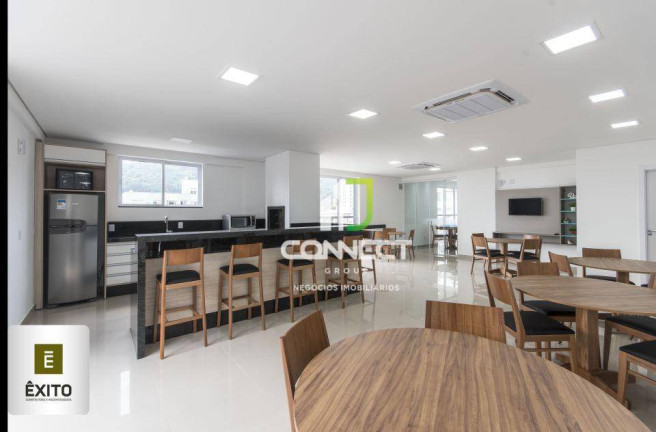 Imagem Apartamento com 2 Quartos à Venda, 83 m² em Centro - Itajaí