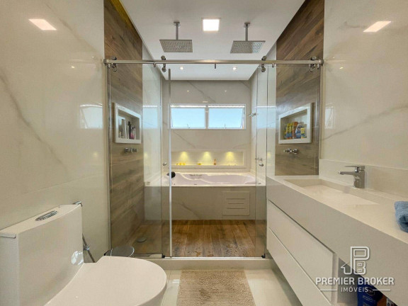 Imagem Casa com 3 Quartos à Venda, 246 m² em Parque Do Imbui - Teresópolis Imagem Casa com 3 Quartos à Venda, 246 m² em Parque Do Imbui - Teresópolis