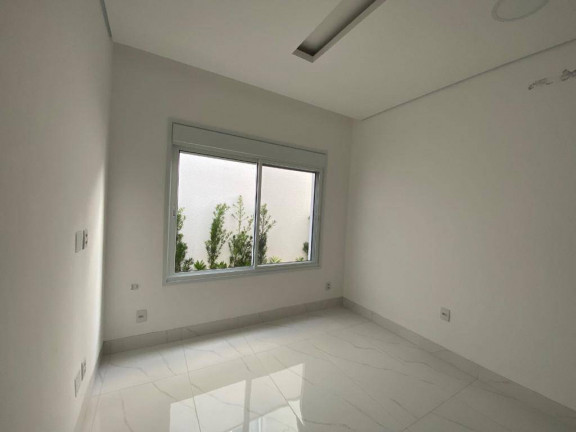 Imagem Casa com 4 Quartos à Venda, 253 m² em Condomínio Florais Cuiabá Residencial - Cuiabá Imagem Casa com 4 Quartos à Venda, 253 m² em Condomínio Florais Cuiabá Residencial - Cuiabá