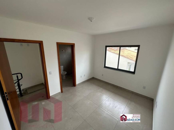 Imagem Imóvel com 3 Quartos à Venda, 